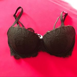 NWT VS pink date night push-up bra 32DD